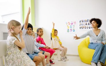 pexels-yan-krukau-8613100